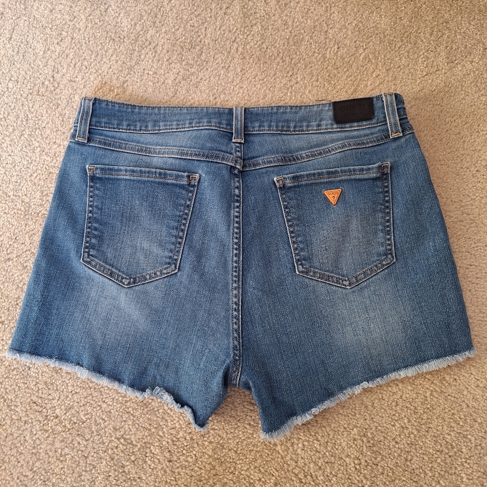 Womens Guess blue Denim Jean Shorts With Rose Gold Logo On Pocket Size 30